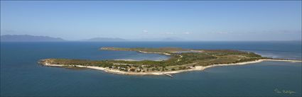 Stone Island - Bowen - QLD (PBH4 00 15093)